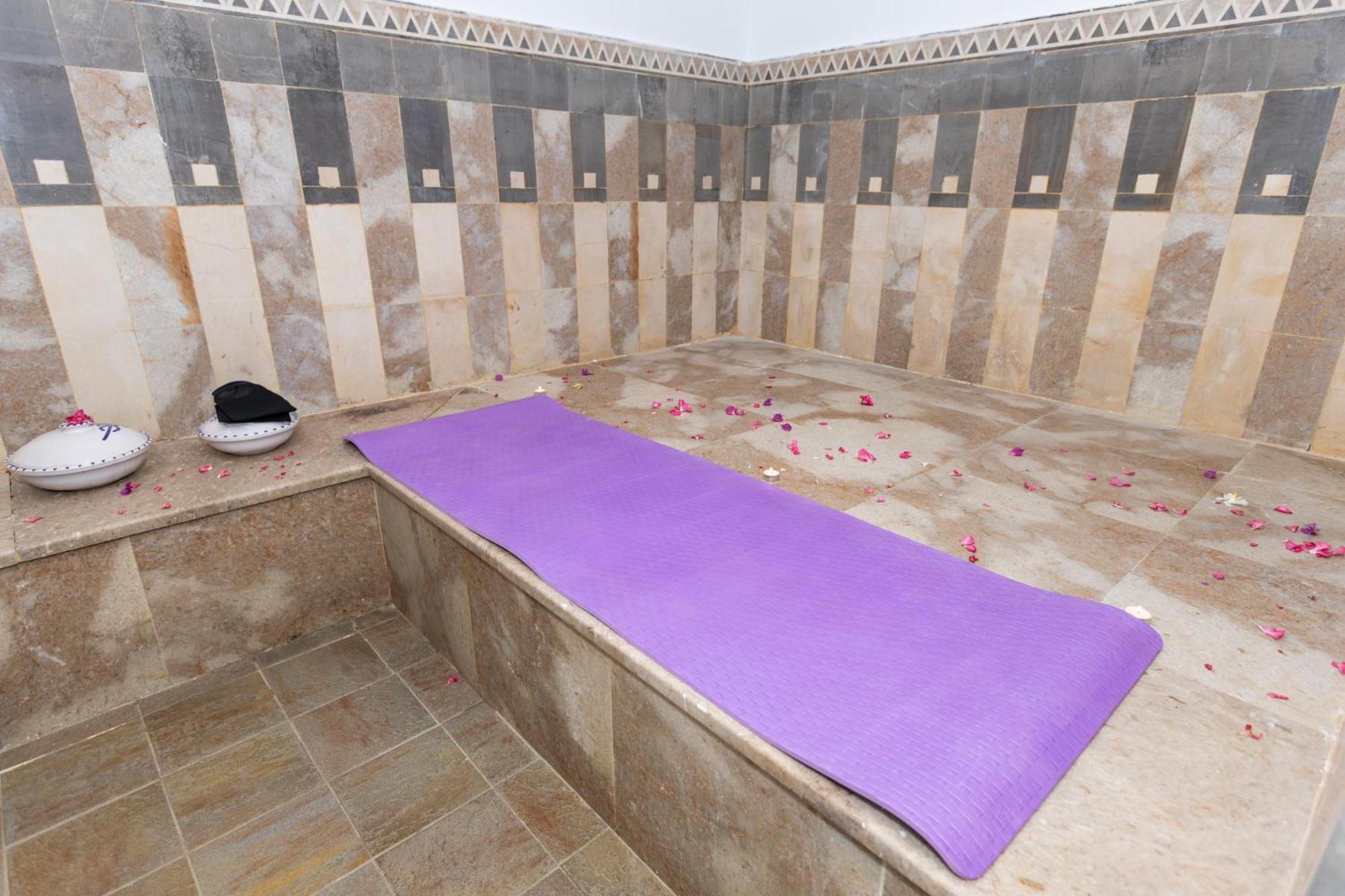 Le Petit Palais Djerba & Spa Houmt Souk  Bagian luar foto