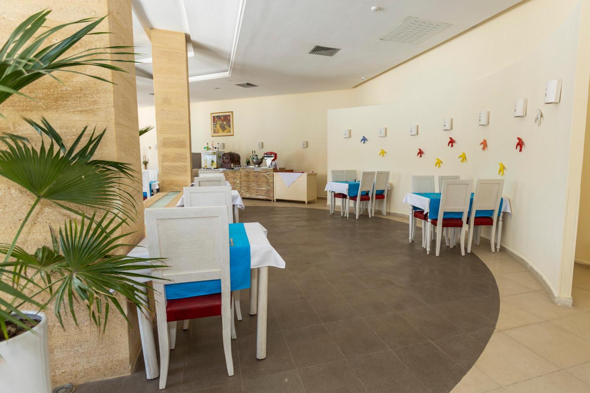 Le Petit Palais Djerba & Spa Houmt Souk  Bagian luar foto